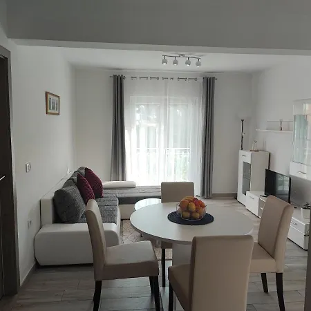 Apartment G&s Tribunj (Sibenik-Knin)