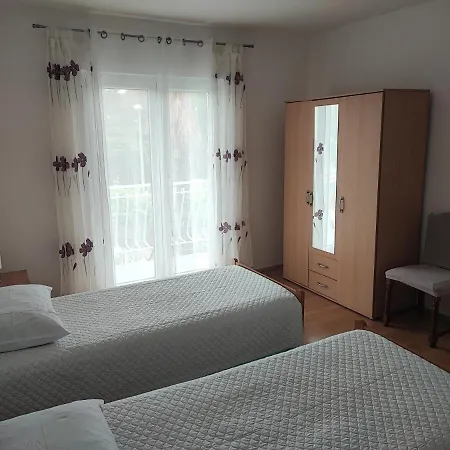 G&s Apartment Tribunj (Sibenik-Knin)